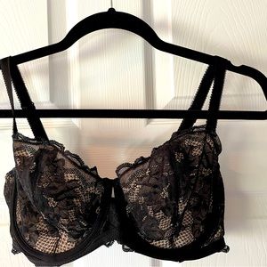 Wacoal lace bra 34DD